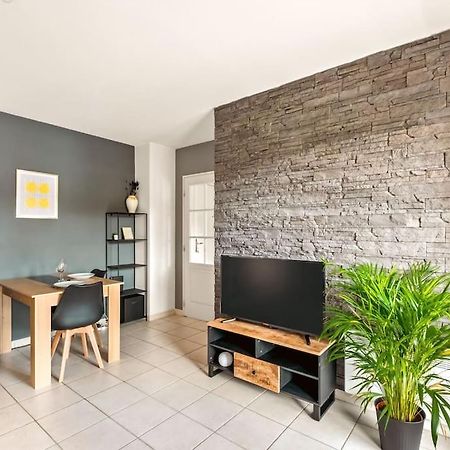 Ferienwohnung T2 Paisible Vaise, Avec Parking Metro Direct Bellecour Lyon Exterior foto